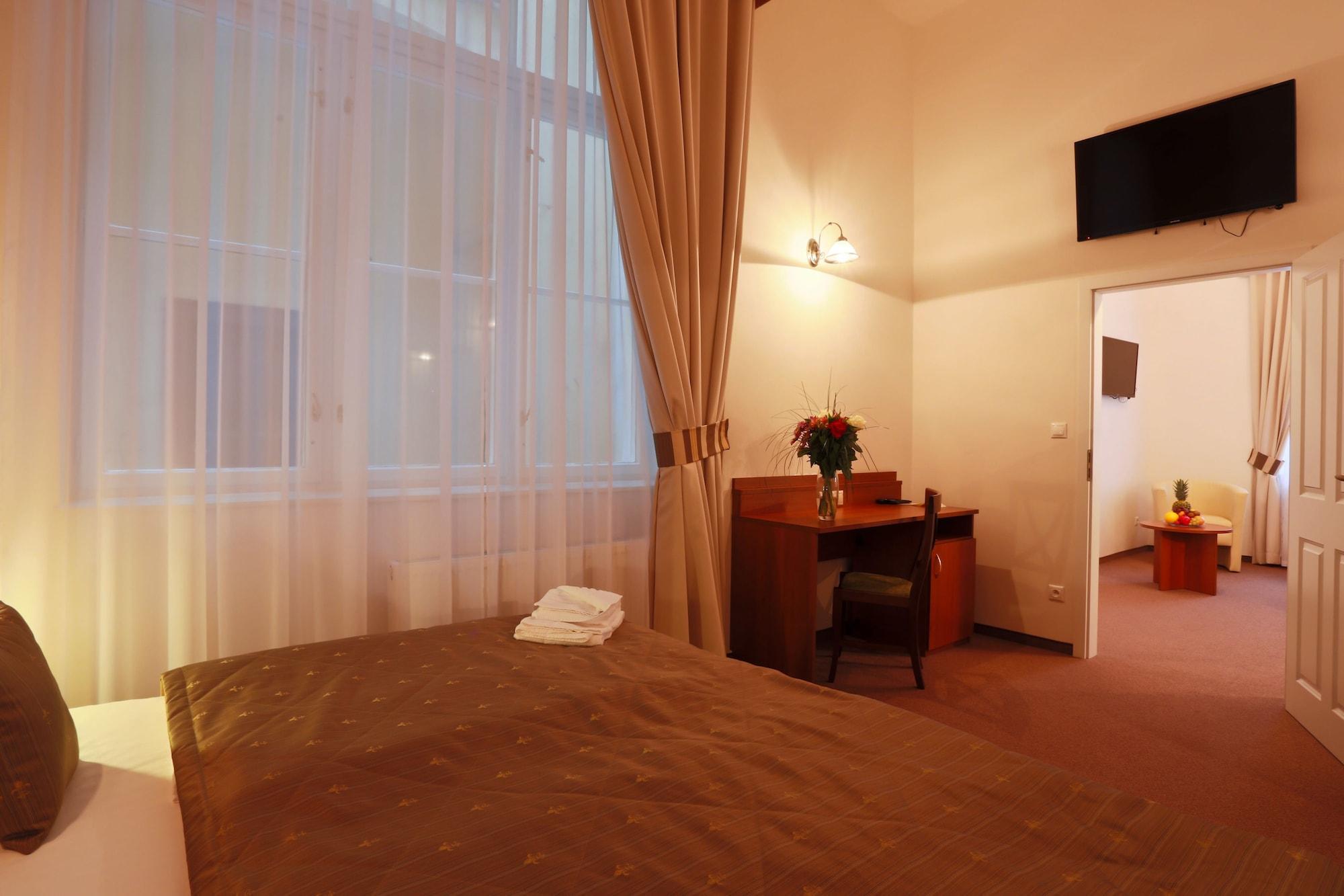 Svaty Jan Otel 3*