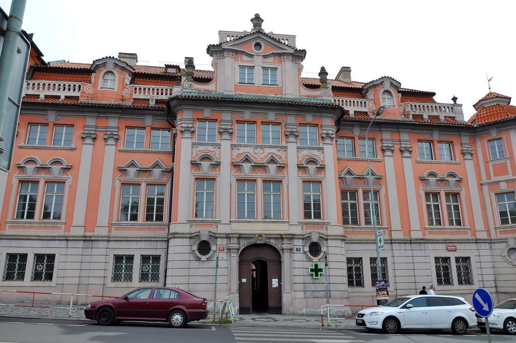 Svaty Jan Otel
