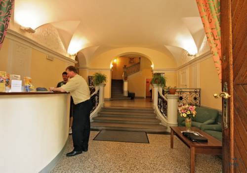 Svaty Jan Otel