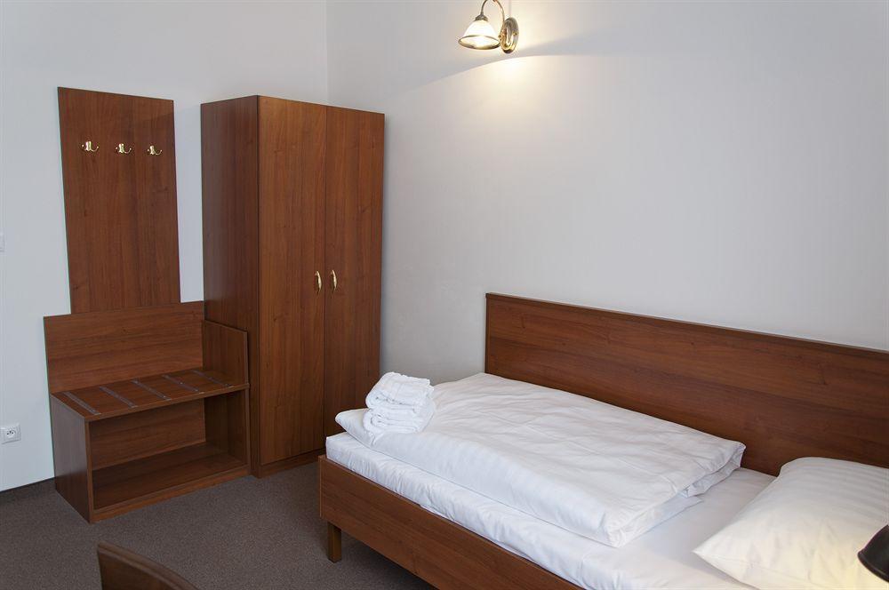 Svaty Jan Otel